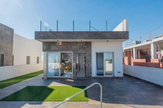 3 bedroom Villa for sale in Villamartin