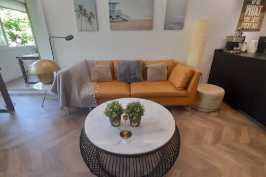 3 Bed Middle Floor Apartment for sale in Marbella, Costa del Sol