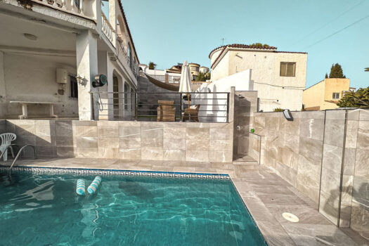 5 Bed Detached Villa for sale in Benalmadena, Costa del Sol