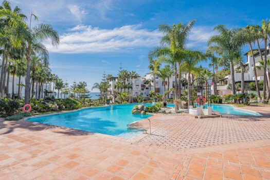 3 Bed Ground Floor Apartment for sale in The Golden Mile, Costa del Sol