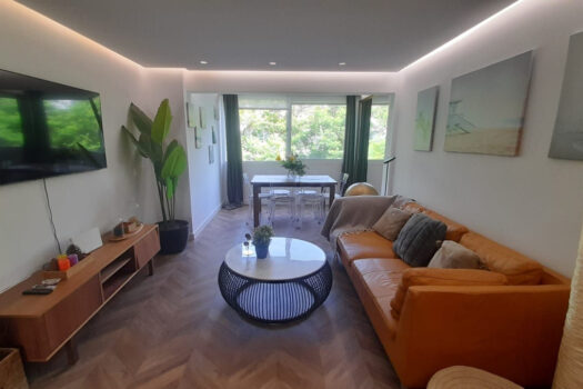 3 Bed Middle Floor Apartment for sale in Marbella, Costa del Sol