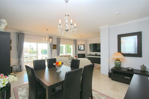 5 Bed Detached Villa for sale in Mijas Golf, Costa del Sol
