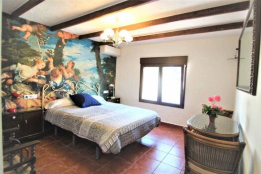 9 bedroom Villa for sale in Cabo Roig