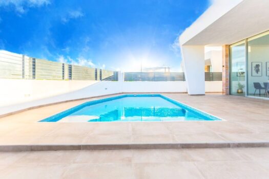 3 bedroom Villa for sale in Torrevieja