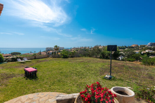 4 Bed Detached Villa for sale in Mijas Costa, Costa del Sol