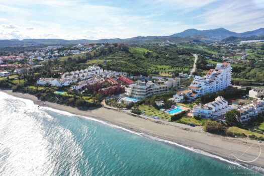 2 Bed Ground Floor Apartment for sale in Estepona, Costa del Sol