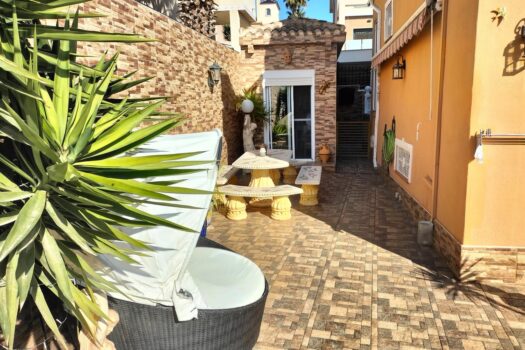 4 bedroom Villa for sale in El Galan