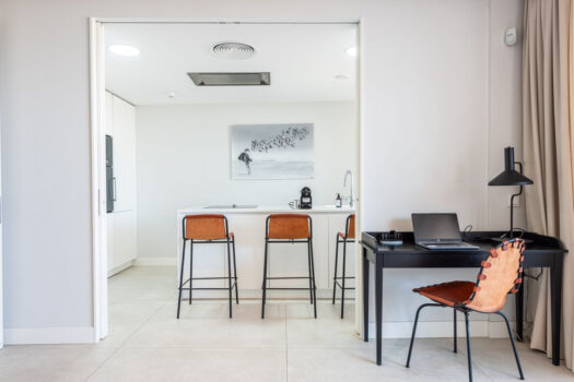 3 Bed Ground Floor Apartment for sale in Estepona, Costa del Sol