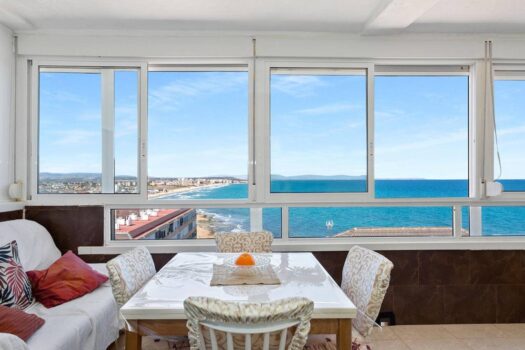 Apartment with stunning views