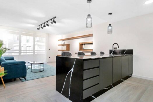 Renewed opportunity in the heart of Torrevieja.