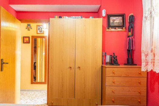 Opportunity with sea views and two bedrooms