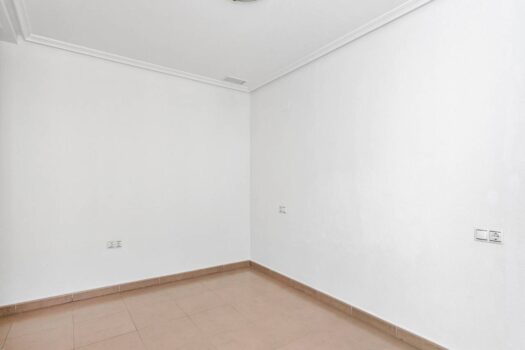 Great apartment like new!!