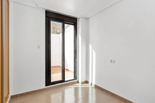 Great apartment like new!!
