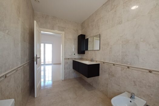 5 bedroom Villa for sale in Cabo Roig