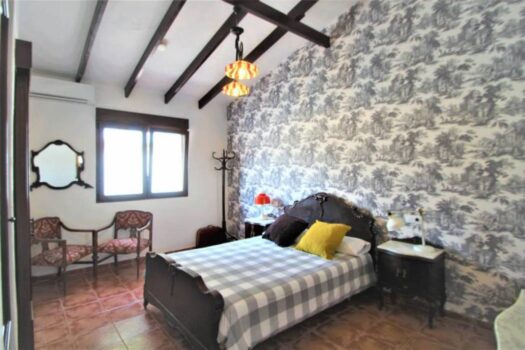 9 bedroom Villa for sale in Cabo Roig
