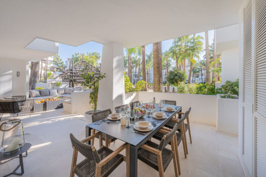 3 Bed Ground Floor Apartment for sale in The Golden Mile, Costa del Sol