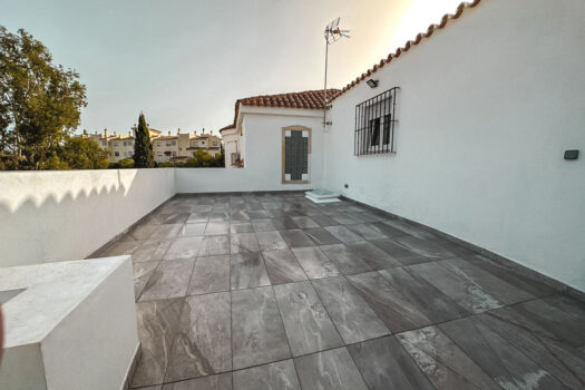 5 Bed Detached Villa for sale in Benalmadena, Costa del Sol