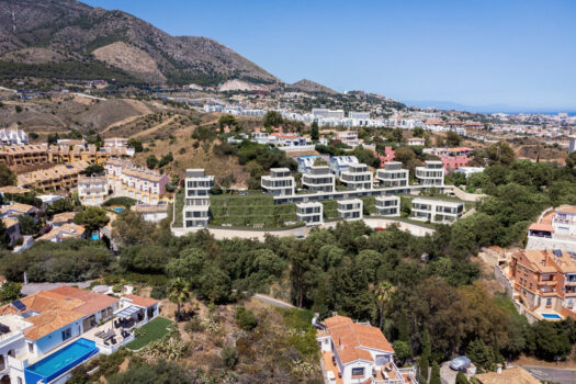 2 Bed Detached Villa for sale in Fuengirola, Costa del Sol