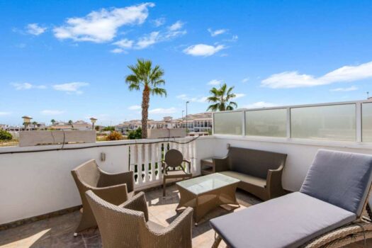 4 bedroom Villa for sale in Punta Prima