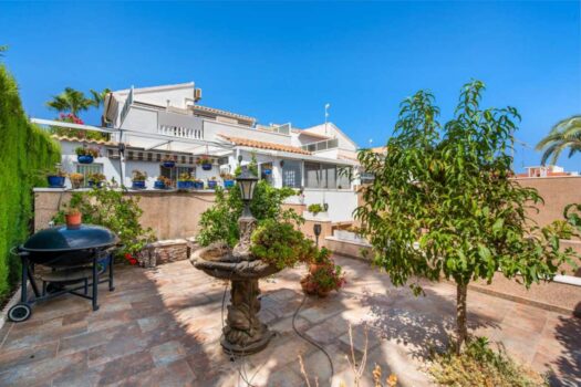 4 bedroom Villa for sale in Punta Prima