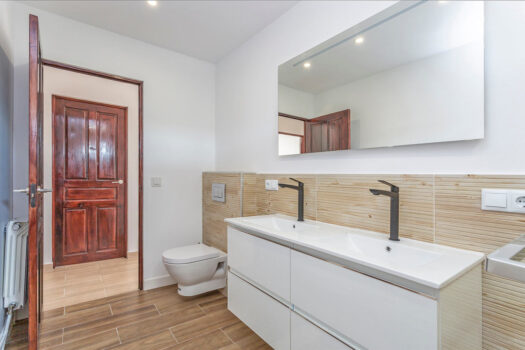 3 bedroom Villa for sale in Los Balcones