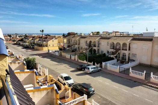 3 bedroom Townhouse for sale in Playa Flamenca