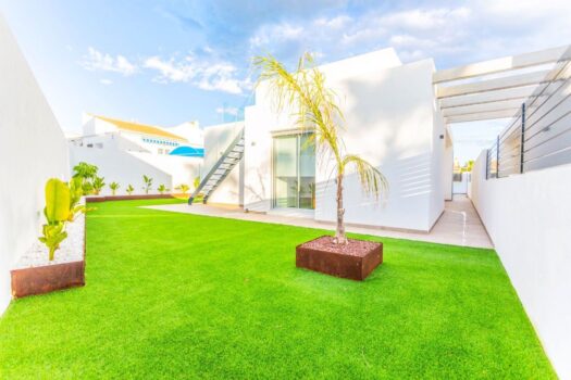 3 bedroom Villa for sale in Torrevieja