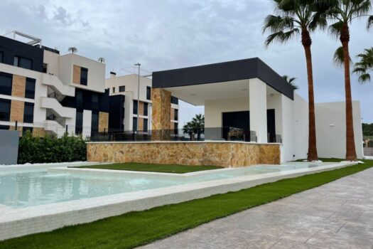 2 bedroom Penthouse for sale in Playa Flamenca