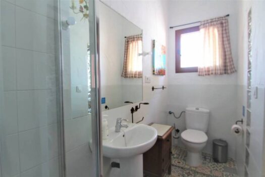 9 bedroom Villa for sale in Cabo Roig
