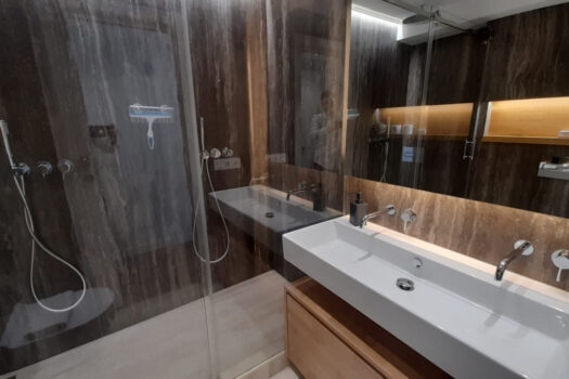 3 Bed Middle Floor Apartment for sale in Marbella, Costa del Sol