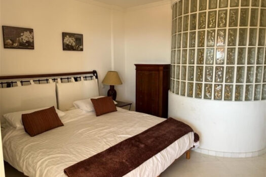 2 Bed Middle Floor Apartment for sale in La Mairena, Costa del Sol