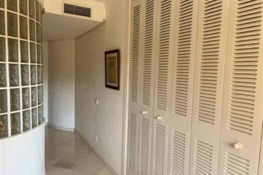 2 Bed Middle Floor Apartment for sale in La Mairena, Costa del Sol