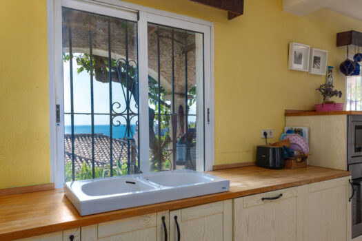 4 Bed Detached Villa for sale in Mijas Costa, Costa del Sol