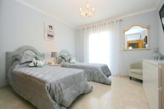 5 Bed Detached Villa for sale in Mijas Golf, Costa del Sol