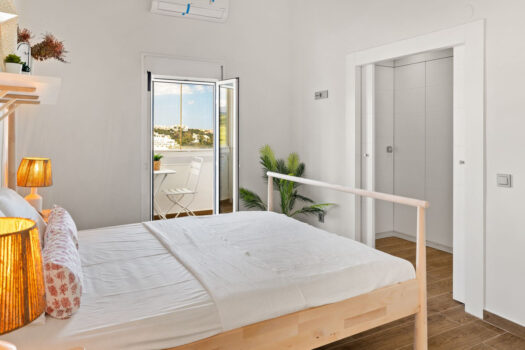 3 Bed Penthouse Apartment for sale in Estepona, Costa del Sol