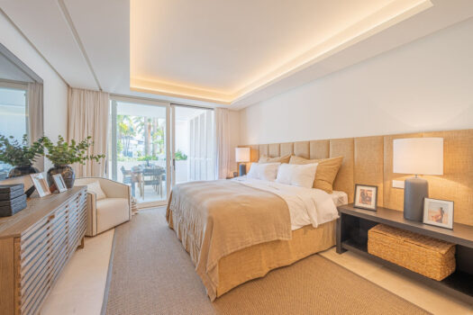 3 Bed Ground Floor Apartment for sale in The Golden Mile, Costa del Sol