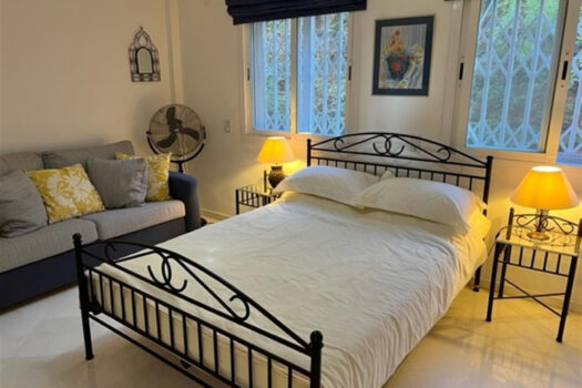 2 Bed Middle Floor Apartment for sale in La Mairena, Costa del Sol