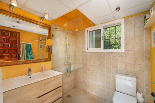 4 Bed Detached Villa for sale in Mijas Costa, Costa del Sol