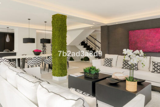 5 Bed Detached Villa for sale in Nueva Andalucia, Costa del Sol