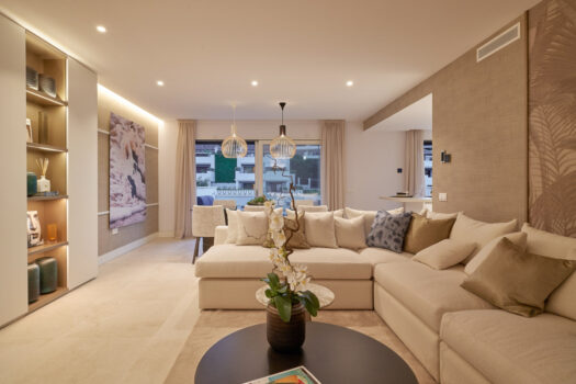 2 Bed Ground Floor Apartment for sale in Marbella, Costa del Sol