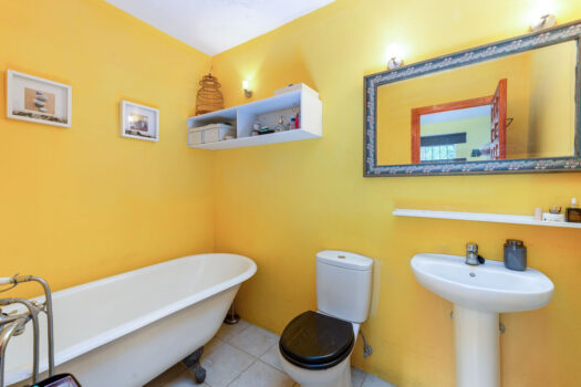 4 Bed Detached Villa for sale in Mijas Costa, Costa del Sol