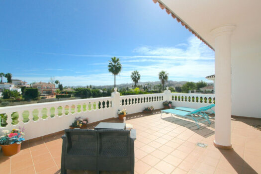 5 Bed Detached Villa for sale in Mijas Golf, Costa del Sol