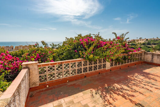 4 Bed Detached Villa for sale in Mijas Costa, Costa del Sol