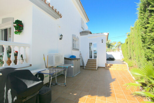 5 Bed Detached Villa for sale in Mijas Golf, Costa del Sol