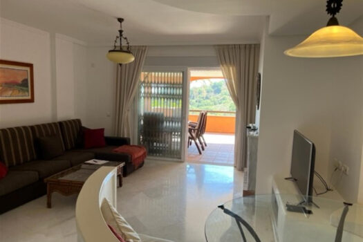 2 Bed Middle Floor Apartment for sale in La Mairena, Costa del Sol