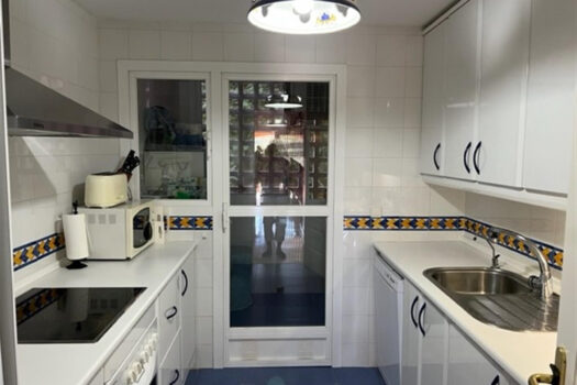 2 Bed Middle Floor Apartment for sale in La Mairena, Costa del Sol