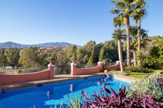 4 Bed Detached Villa for sale in Mijas Golf, Costa del Sol
