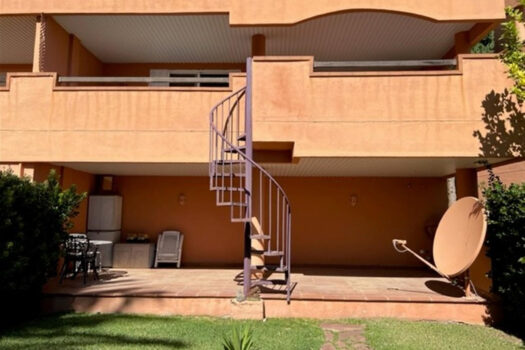 2 Bed Middle Floor Apartment for sale in La Mairena, Costa del Sol