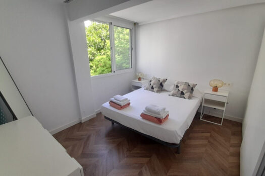 3 Bed Middle Floor Apartment for sale in Marbella, Costa del Sol