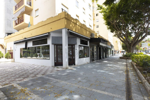 roproperties. roproperties.Commercial for sale in Marbella, Costa del Sol